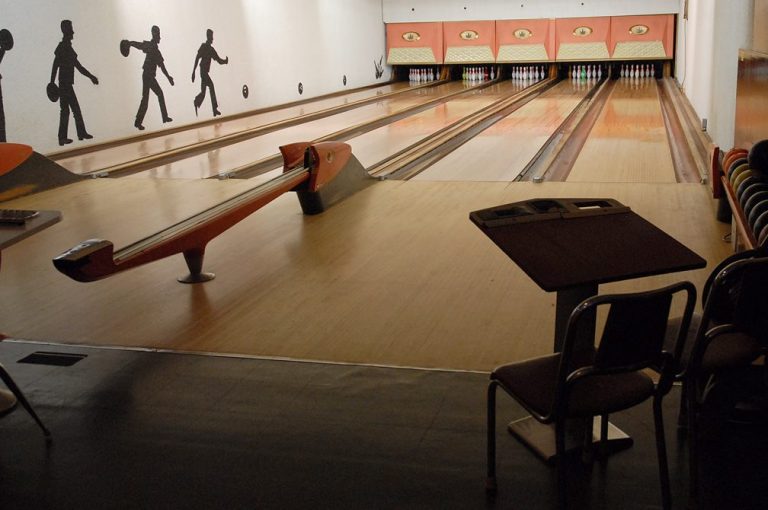 Vintage Bowling Alleys A look back at a very ODD place. Talk Tenpin