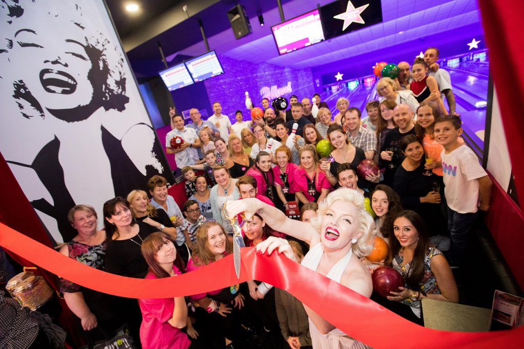 HOLLYWOOD BOWL GROUP CONTINUES INVESTMENT PROGRAMME MOMENTUM WITH £